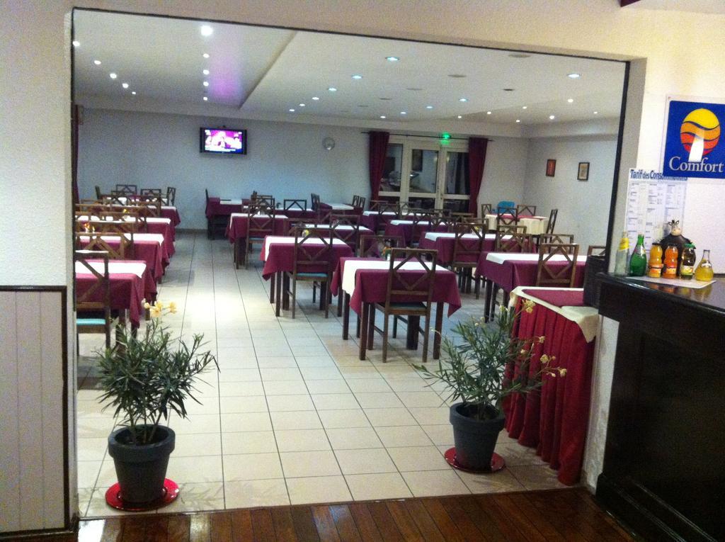 Comfort Hotel Poissy Technoparc Zewnętrze zdjęcie