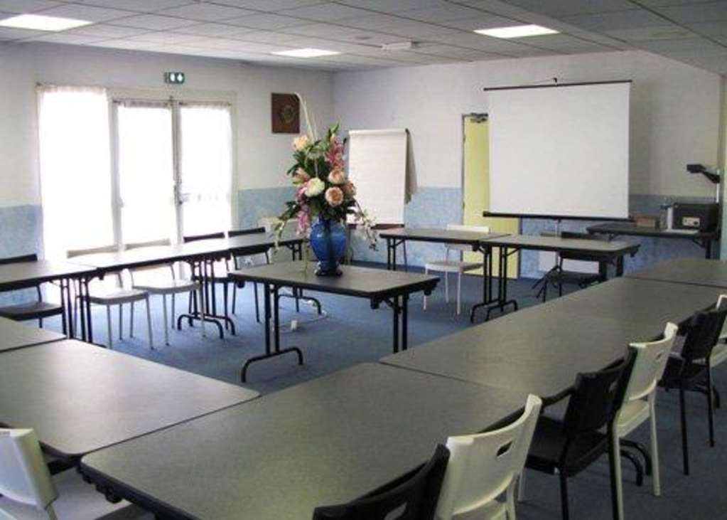 Comfort Hotel Poissy Technoparc Udogodnienia zdjęcie